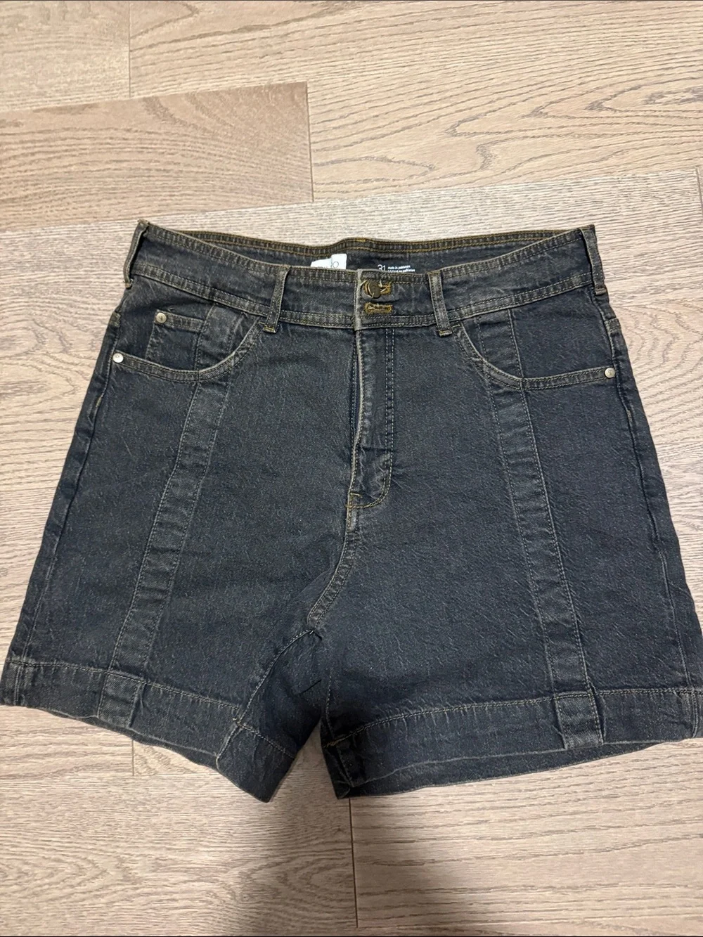 Anthropologie Pilcro Seamed Denim Shorts